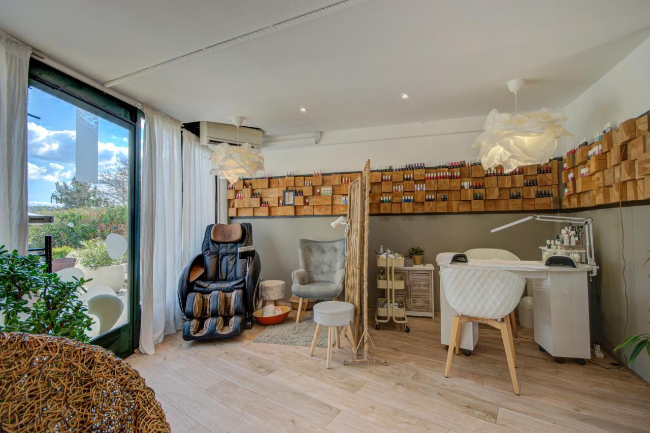 Hotel Bastide & Spa - Villa De Лурмарин Экстерьер фото