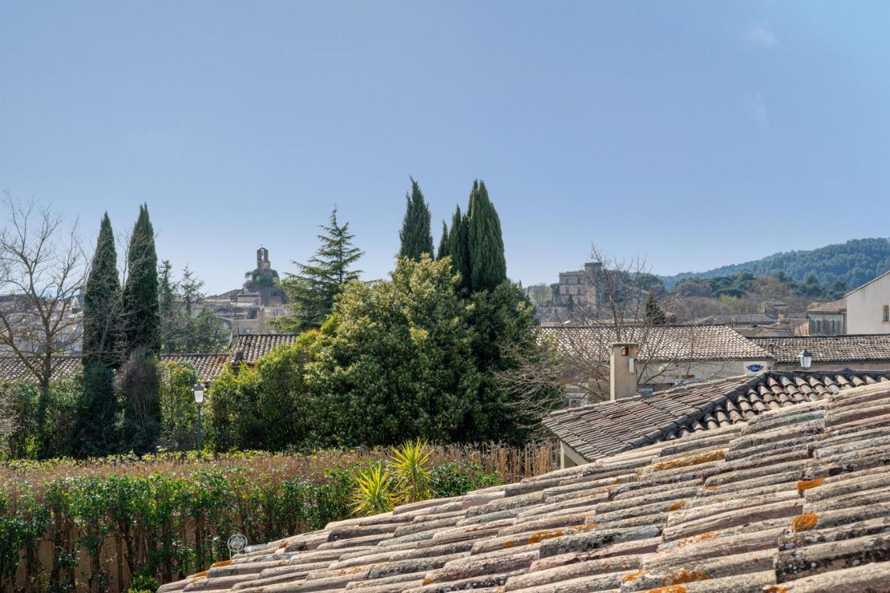 Hotel Bastide & Spa - Villa De Лурмарин Экстерьер фото