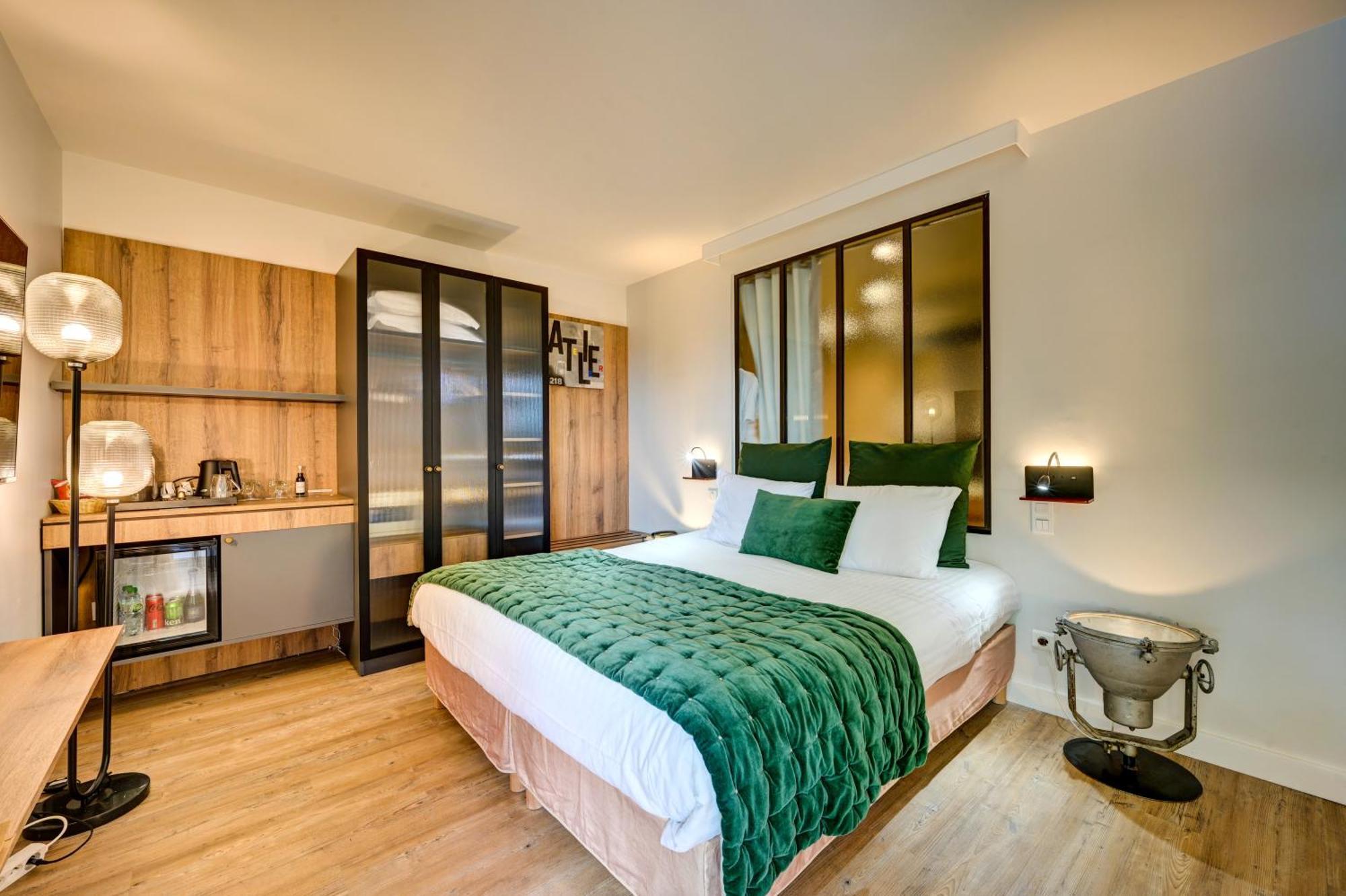 Hotel Bastide & Spa - Villa De Лурмарин Экстерьер фото