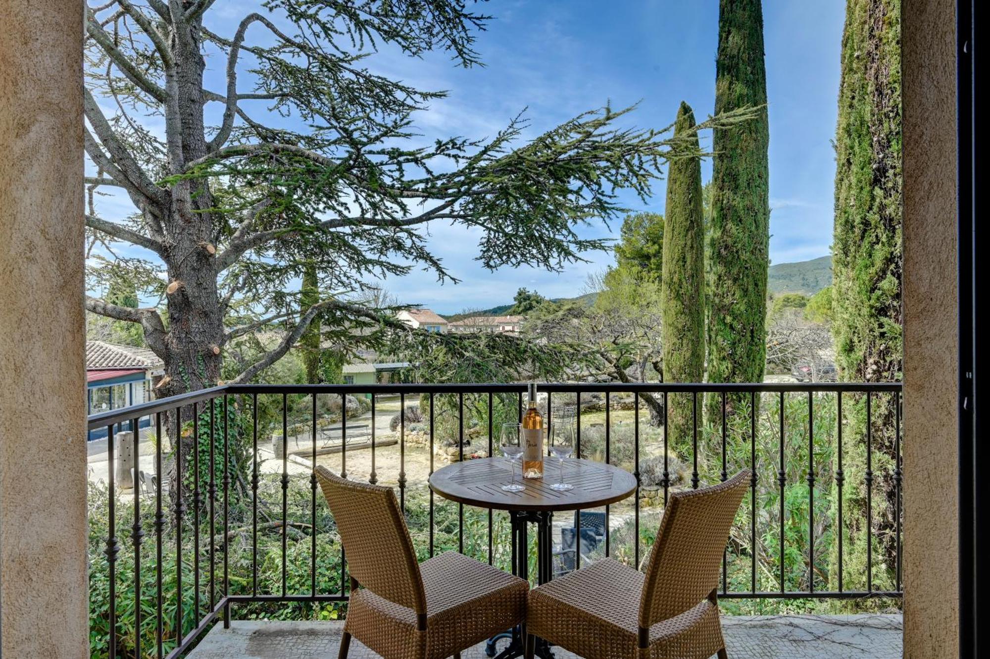 Hotel Bastide & Spa - Villa De Лурмарин Экстерьер фото