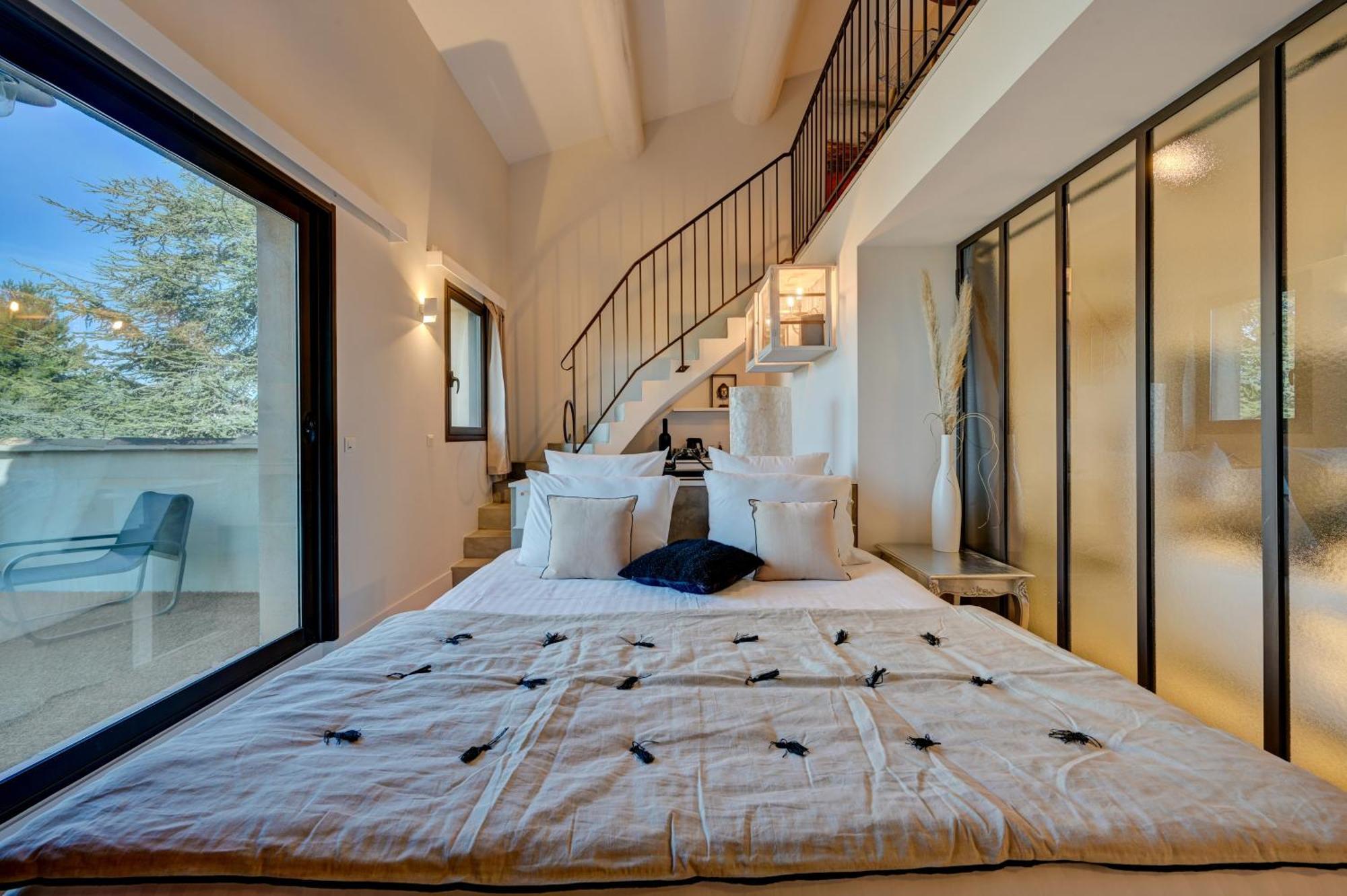 Hotel Bastide & Spa - Villa De Лурмарин Экстерьер фото