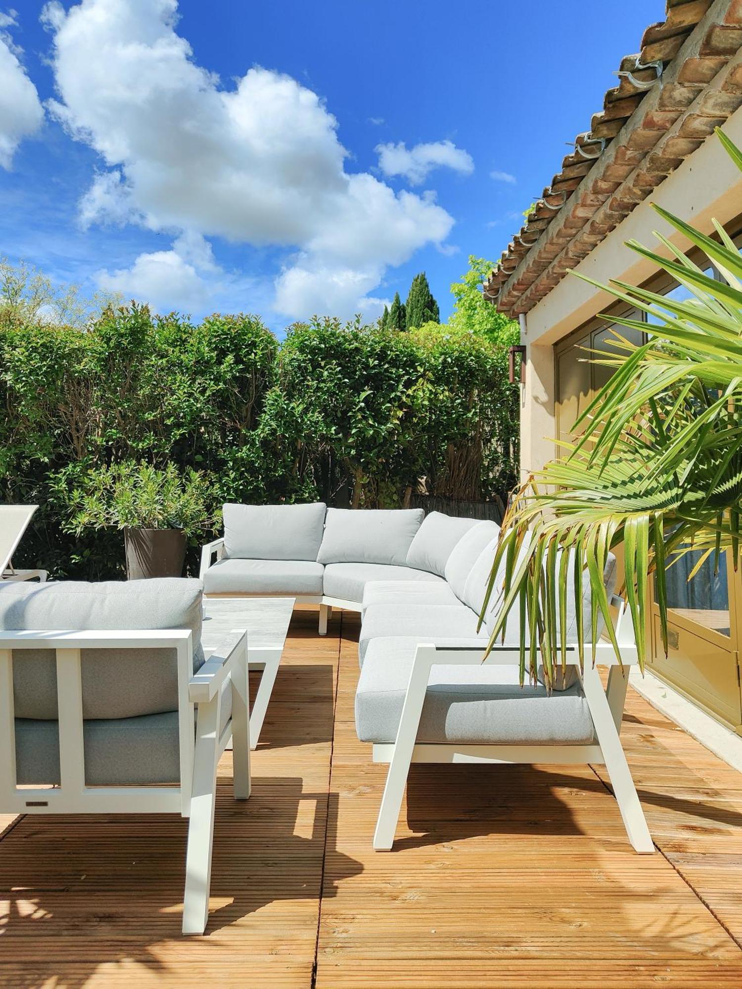 Hotel Bastide & Spa - Villa De Лурмарин Экстерьер фото